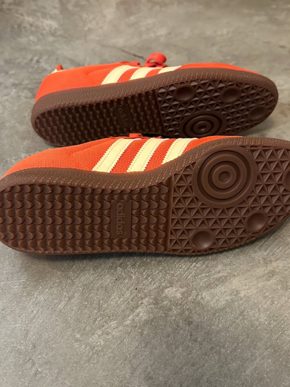 adidas Samba OG in Collegiate Orange (never worn!) - Picture 4 of 5